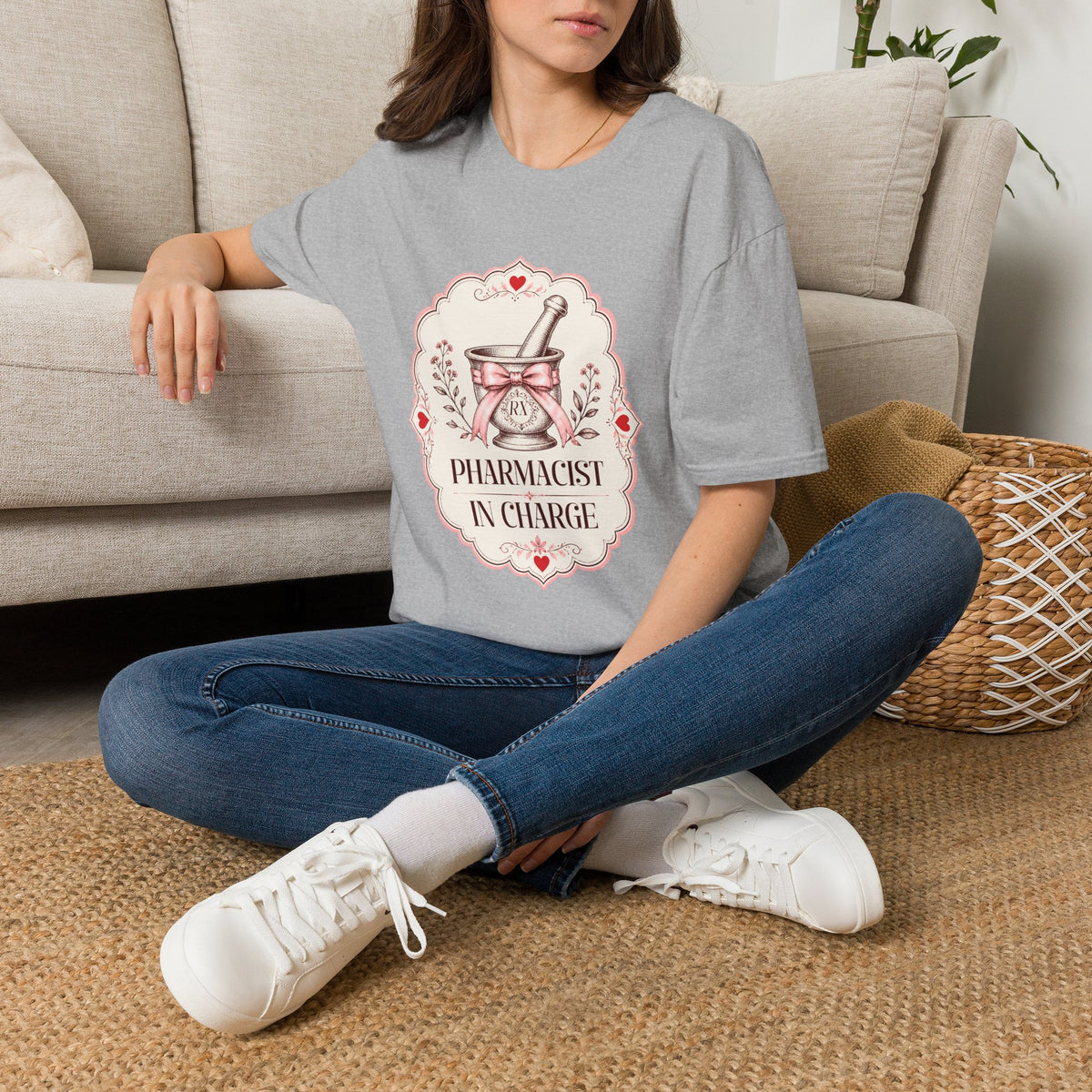 Pharmacist in Charge T-Shirt – Pharmacy Gift for Pharmacists